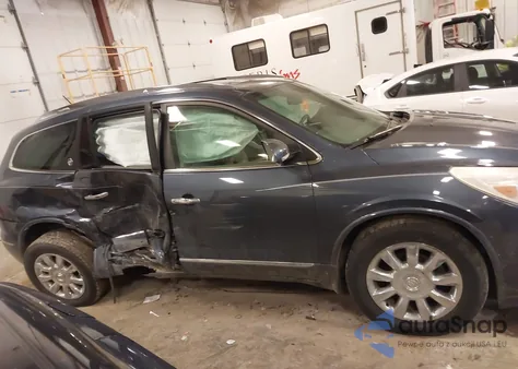 2013 Buick Enclave Leather z USA, uszkodzony, nr VIN 5GAKRCKD5DJ106901